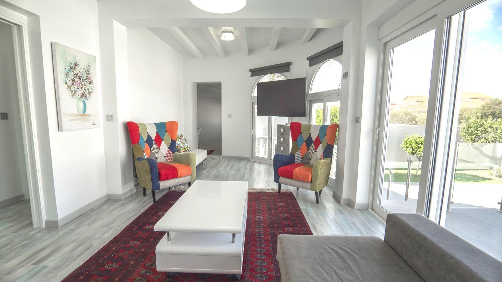 Modern Detached 4 Bed 3 Bath Villa With Private Pool Close To All Amenities Villamartín Exterior foto